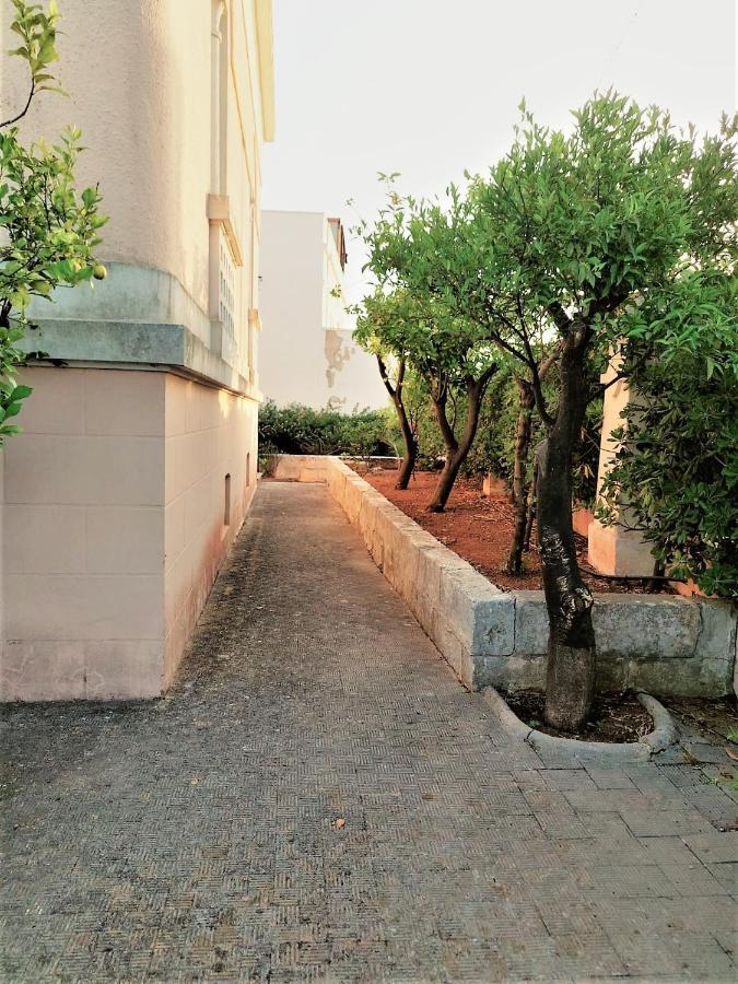 Villa Nel Salento - Ampie Camere E Giardino, Fino A 9 Persone Barbarano del Capo Kültér fotó