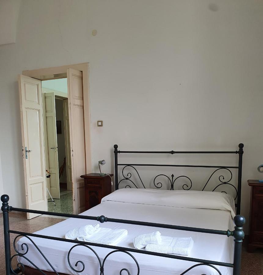 Villa Nel Salento - Ampie Camere E Giardino, Fino A 9 Persone Barbarano del Capo Kültér fotó